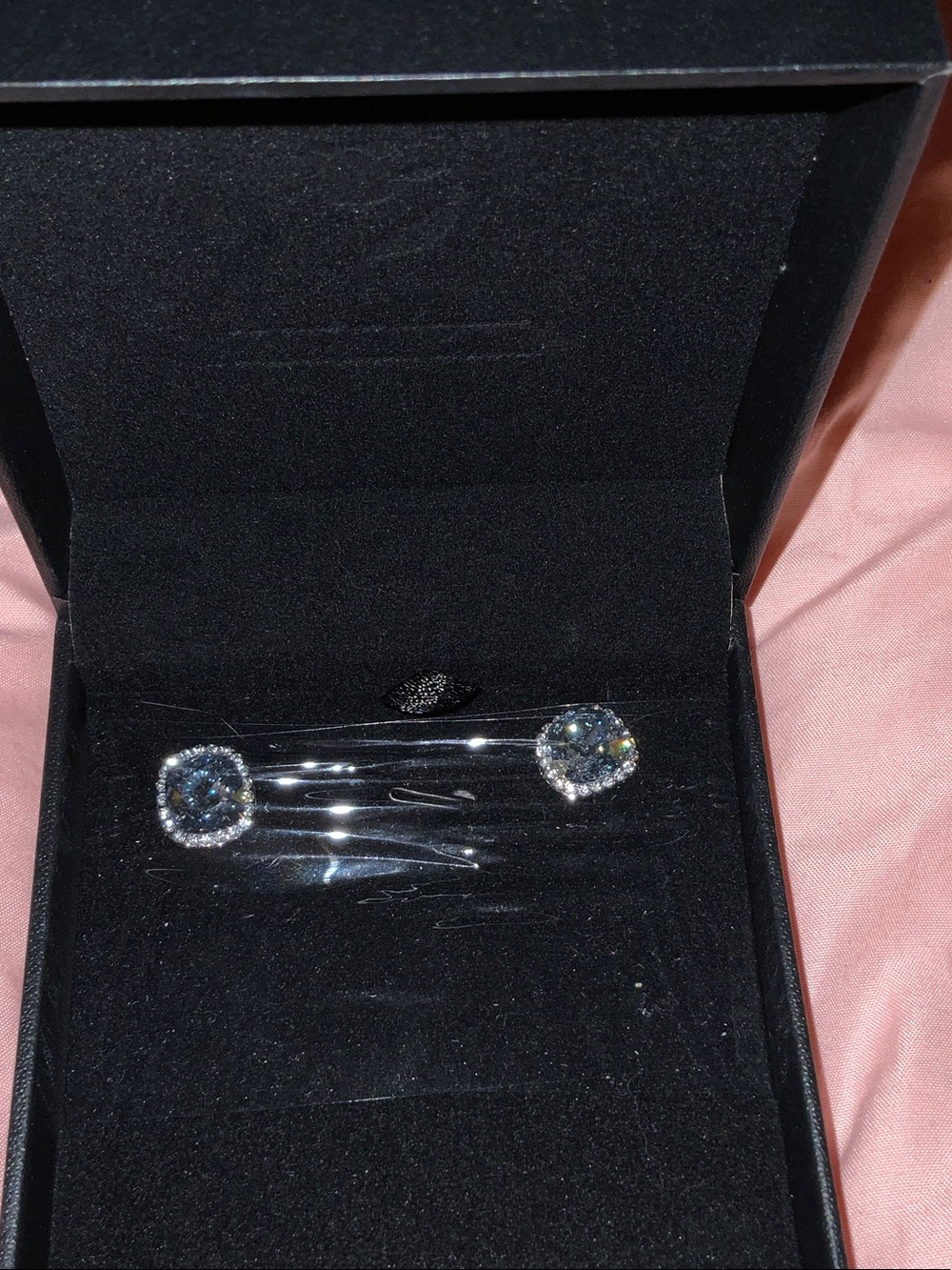 Silver Crystal Stud Earrings - Sparkling Clear Silver